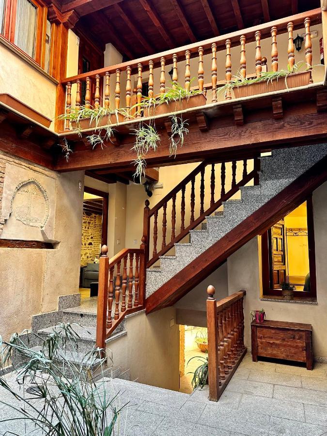 Apart. Entrepatios Толедо Екстериор снимка